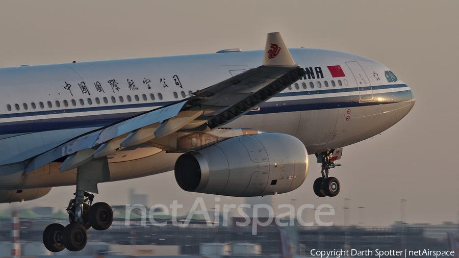 Air China Airbus A330-243 (B-5918) | Photo 226732