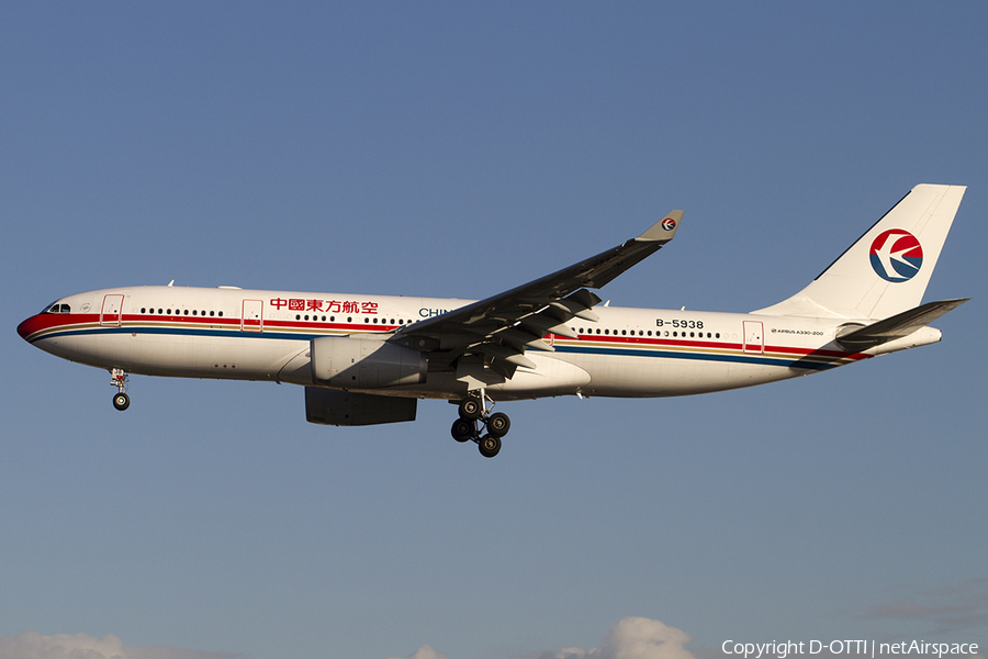 China Eastern Airlines Airbus A330-243 (B-5938) | Photo 469495