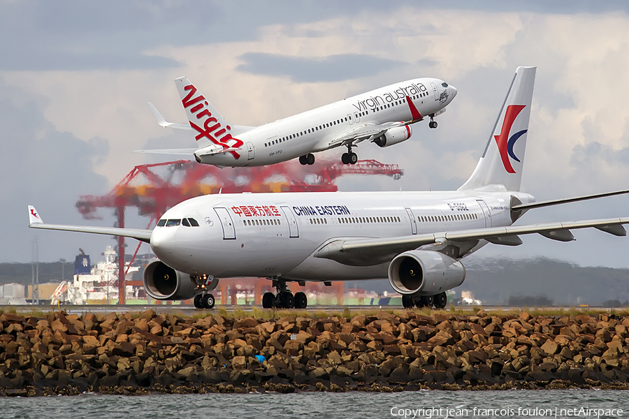 China Eastern Airlines Airbus A330-243 (B-5962) | Photo 150822