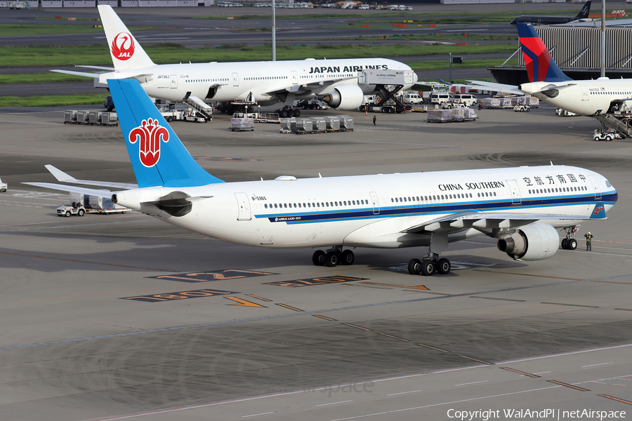 China Southern Airlines Airbus A330-323 (B-5965) | Photo 650412