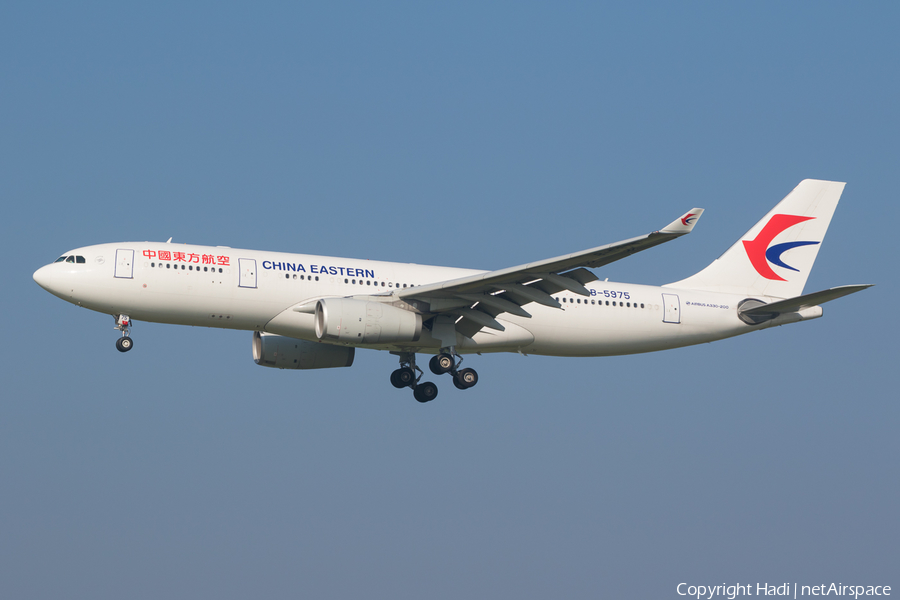 China Eastern Airlines Airbus A330-243 (B-5975) | Photo 155190