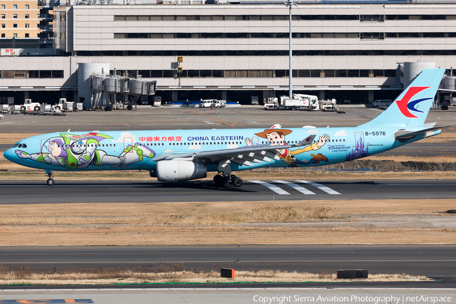 China Eastern Airlines Airbus A330-343 (B-5976) | Photo 328900