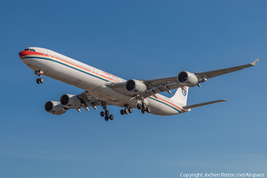 China Eastern Airlines Airbus A340-642 (B-6052) | Photo 254668