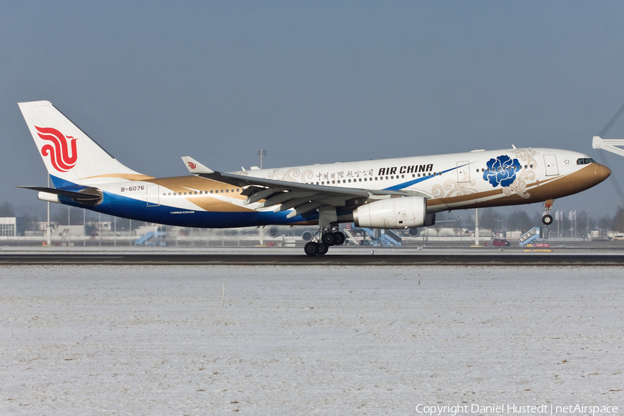 Air China Airbus A330-243 (B-6076) | Photo 485113