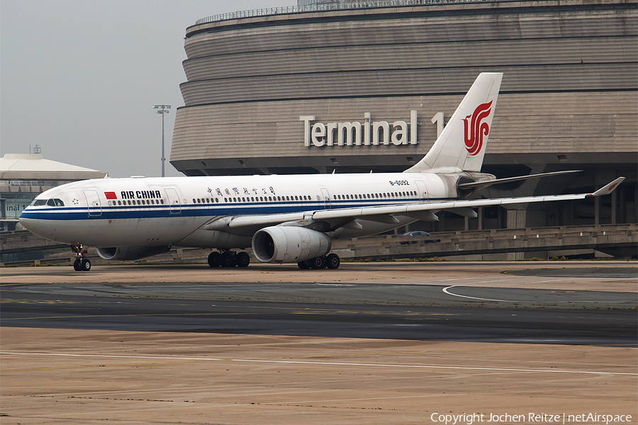 Air China Airbus A330-243 (B-6092) | Photo 89182