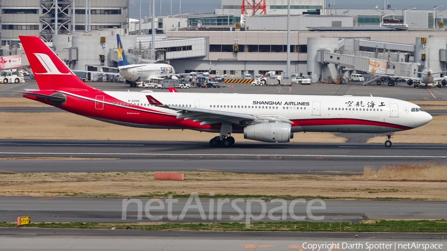 Shanghai Airlines Airbus A330-343 (B-6096) | Photo 203822