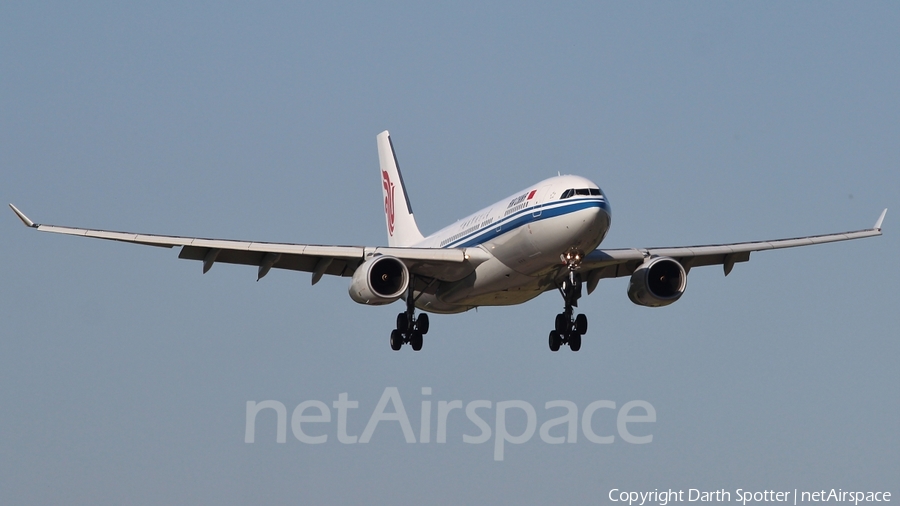 Air China Airbus A330-243 (B-6132) | Photo 218116