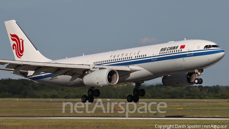 Air China Airbus A330-243 (B-6132) | Photo 218118