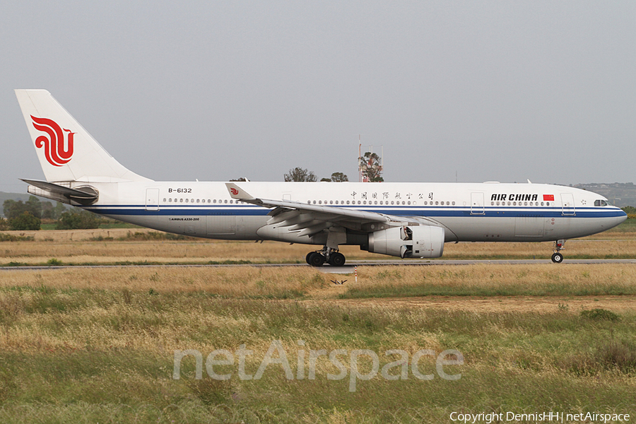 Air China Airbus A330-243 (B-6132) | Photo 384563