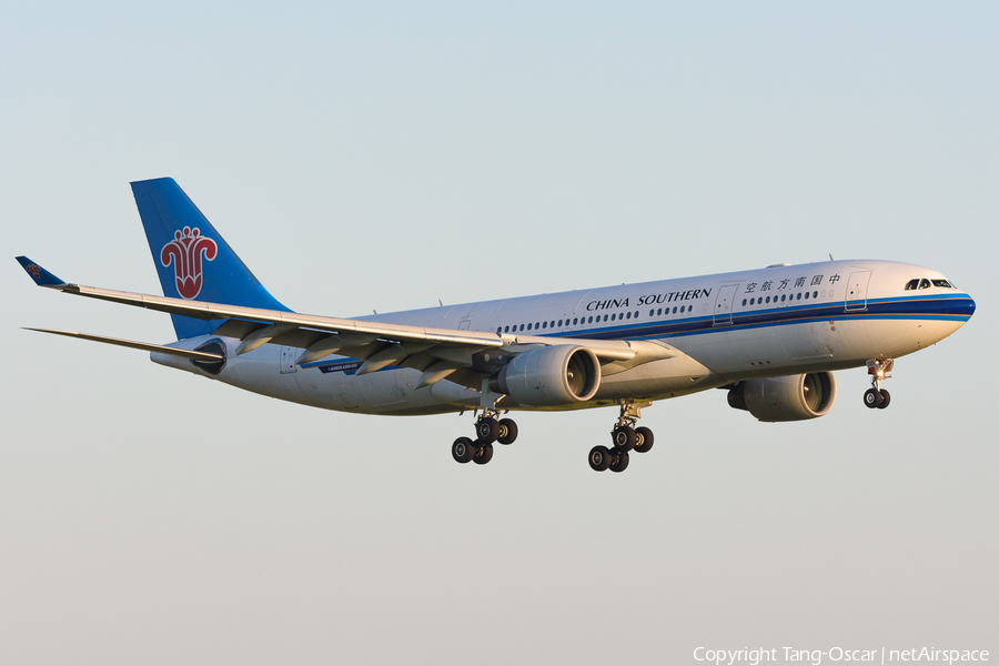 China Southern Airlines Airbus A330-223 (B-6135) | Photo 600430
