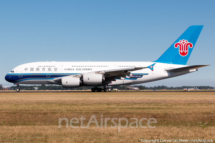 China Southern Airlines Airbus A380-841 (B-6136) | Photo 255870