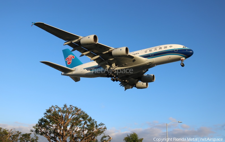 China Southern Airlines Airbus A380-841 (B-6136) | Photo 299664