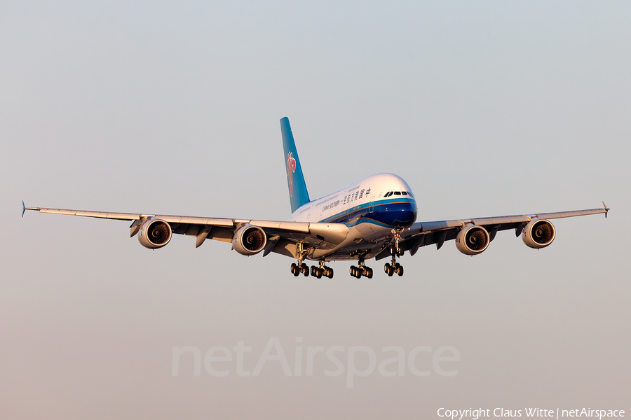 China Southern Airlines Airbus A380-841 (B-6136) | Photo 403226