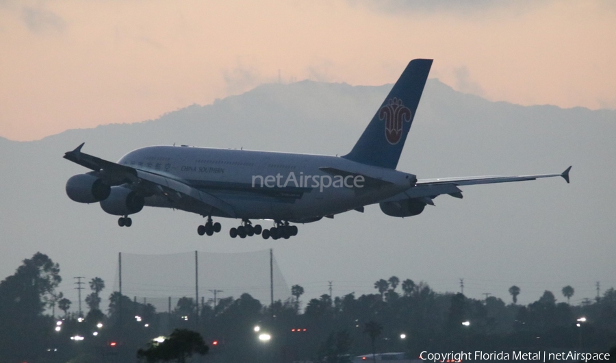China Southern Airlines Airbus A380-841 (B-6136) | Photo 435193