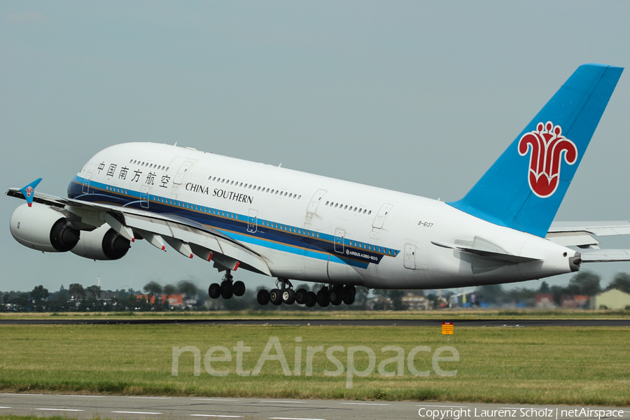 China Southern Airlines Airbus A380-841 (B-6137) | Photo 82814