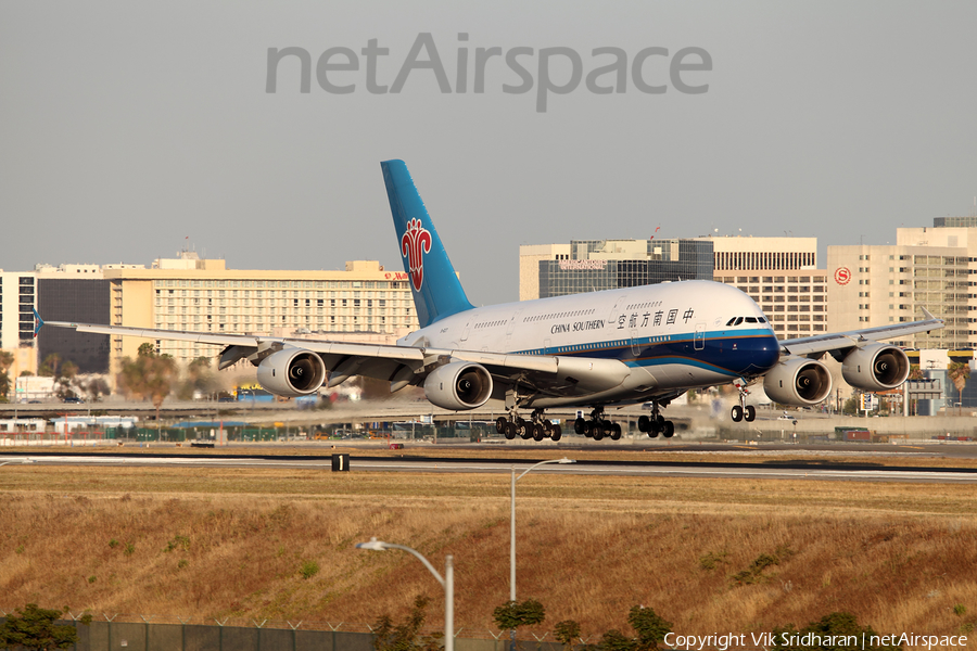 China Southern Airlines Airbus A380-841 (B-6137) | Photo 77211