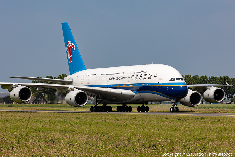 China Southern Airlines Airbus A380-841 (B-6138) | Photo 515698