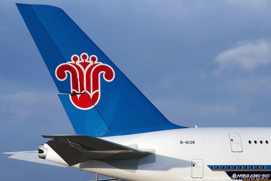 China Southern Airlines Airbus A380-841 (B-6138) | Photo 294541