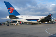 China Southern Airlines Airbus A380-841 (B-6138) at  Guangzhou - Baiyun, China