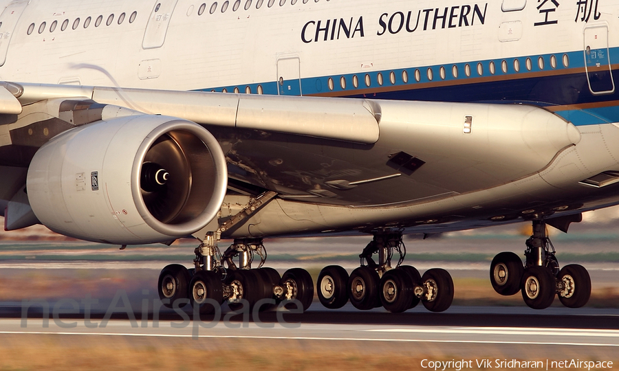 China Southern Airlines Airbus A380-841 (B-6138) | Photo 115631