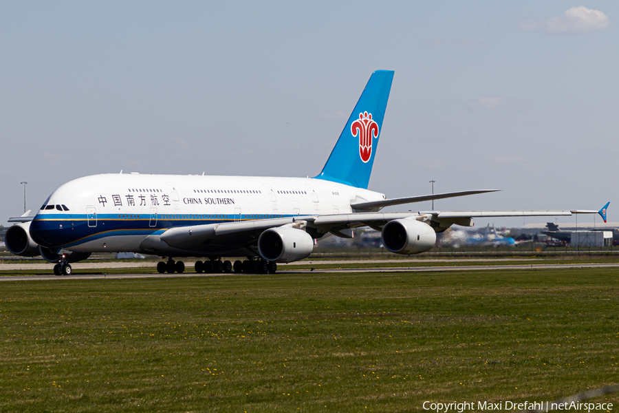 China Southern Airlines Airbus A380-841 (B-6139) | Photo 510241