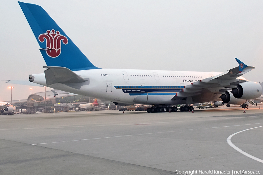 China Southern Airlines Airbus A380-841 (B-6139) | Photo 307057