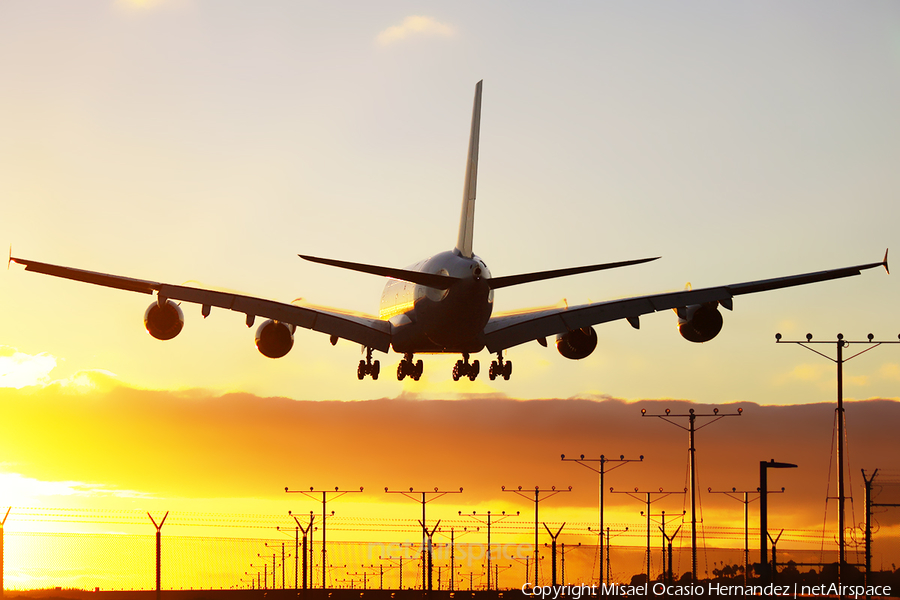 China Southern Airlines Airbus A380-841 (B-6140) | Photo 128976