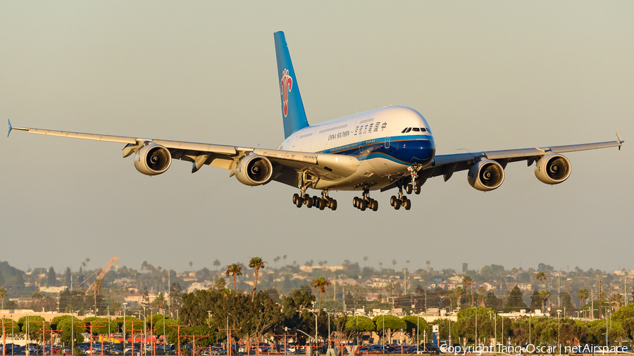 China Southern Airlines Airbus A380-841 (B-6140) | Photo 489868