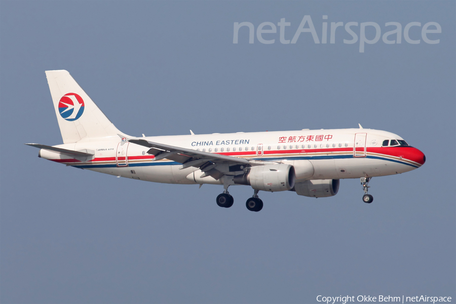 China Eastern Airlines Airbus A319-115 (B-6167) | Photo 283992