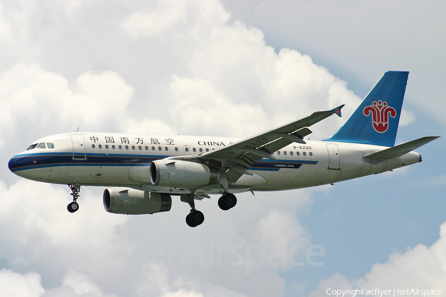China Southern Airlines Airbus A319-132 (B-6220) | Photo 367036