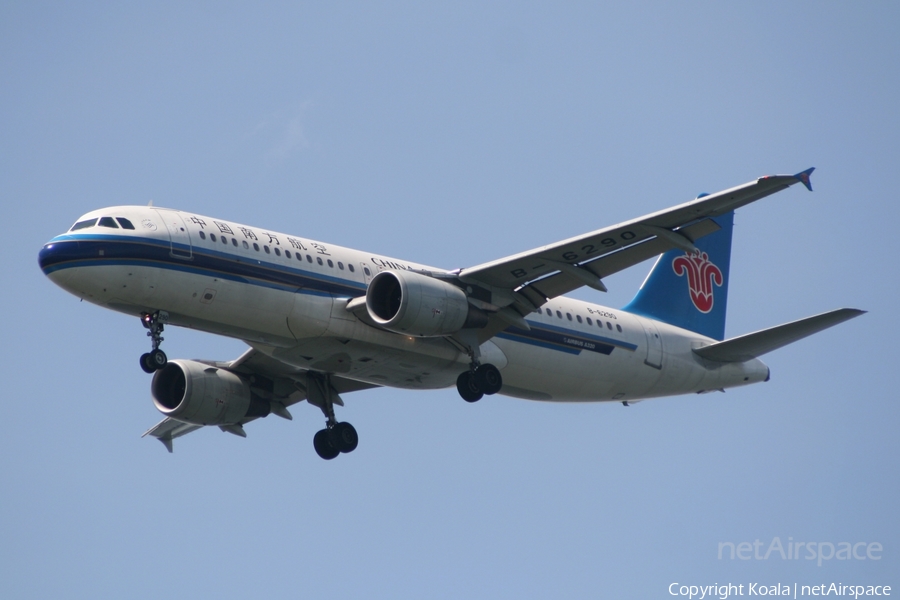 China Southern Airlines Airbus A320-214 (B-6290) | Photo 552784