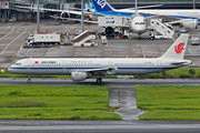 Air China Airbus A321-213 (B-6385) at  Tokyo - Haneda International, Japan