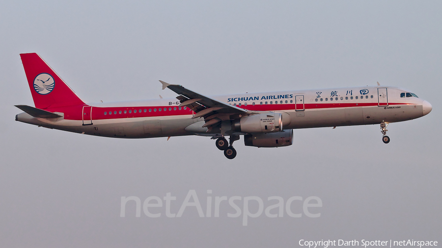 Sichuan Airlines Airbus A321-231 (B-6387) | Photo 318049