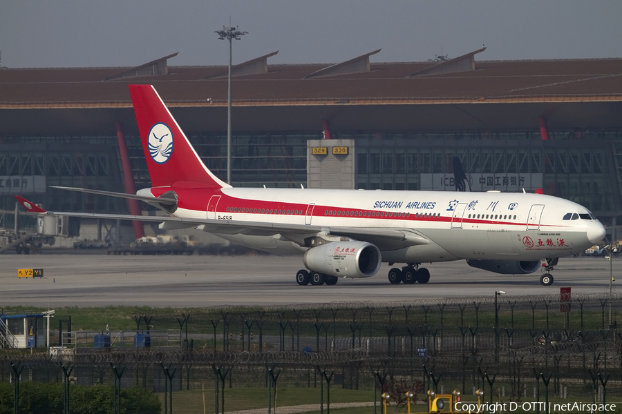 Sichuan Airlines Airbus A330-243 (B-6518) | Photo 407937