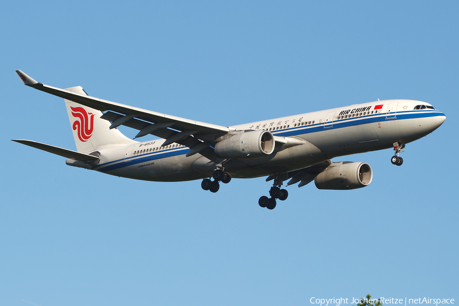 Air China Airbus A330-243 (B-6533) | Photo 28186