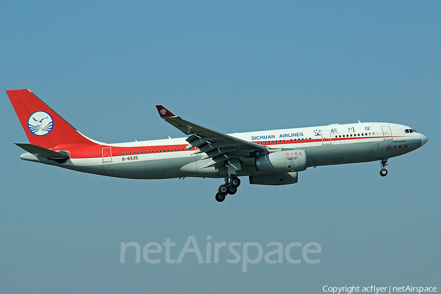 Sichuan Airlines Airbus A330-243 (B-6535) | Photo 152450