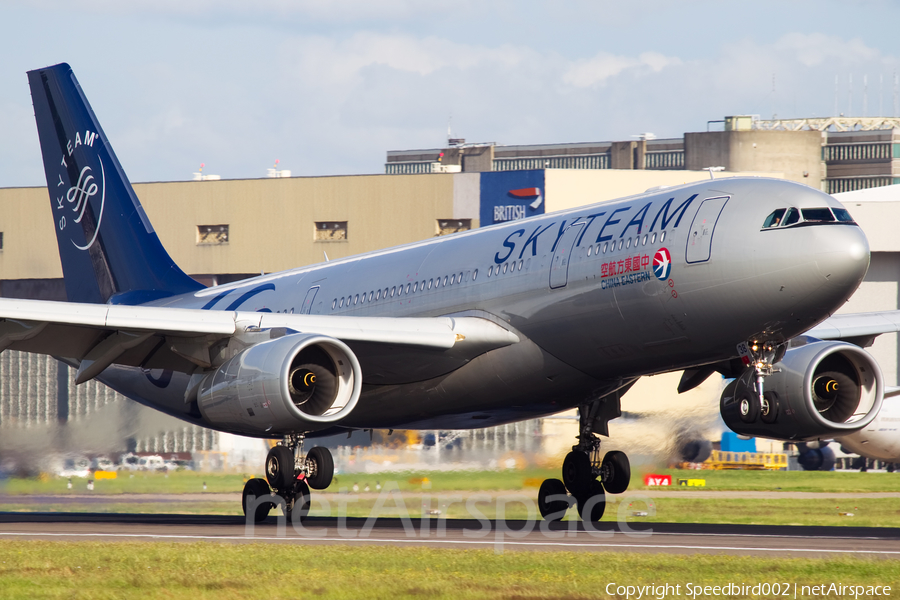 China Eastern Airlines Airbus A330-243 (B-6538) | Photo 24067