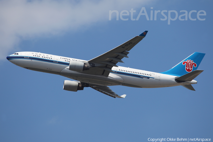 China Southern Airlines Airbus A330-223 (B-6542) | Photo 80868