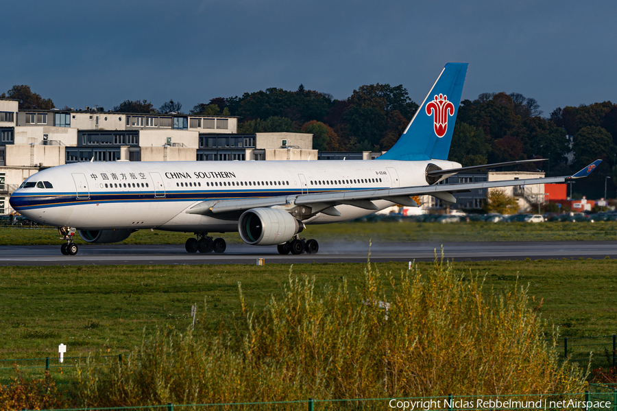 China Southern Airlines Airbus A330-223 (B-6548) | Photo 408759