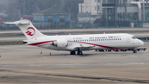 OTT Airlines COMAC ARJ21-700 Xiangfeng (B-655D) at  Shanghai - Pudong International, China