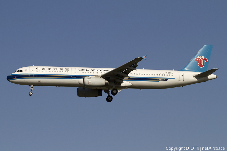China Southern Airlines Airbus A321-231 (B-6580) | Photo 406706