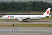Air China Airbus A321-213 (B-6595) at  Beijing - Capital, China