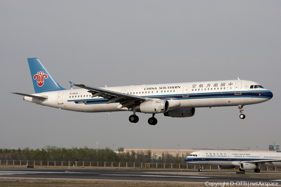 China Southern Airlines Airbus A321-231 (B-6625) | Photo 407156