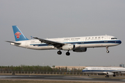 China Southern Airlines Airbus A321-231 (B-6625) at  Beijing - Capital, China