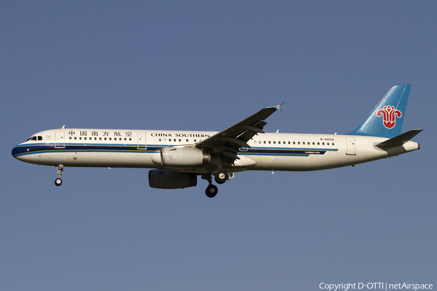 China Southern Airlines Airbus A321-231 (B-6658) | Photo 406714
