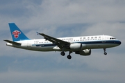 China Southern Airlines Airbus A320-214 (B-6682) at  Bangkok - Suvarnabhumi International, Thailand