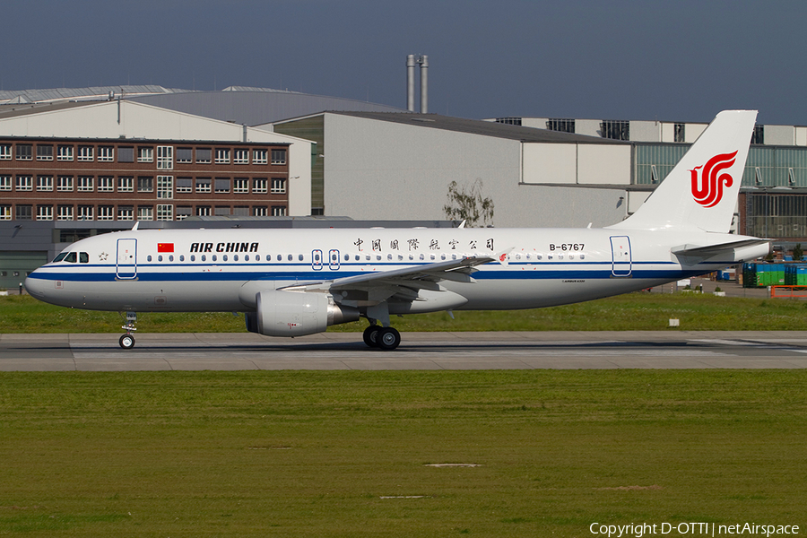 Air China Airbus A320-214 (B-6767) | Photo 367954