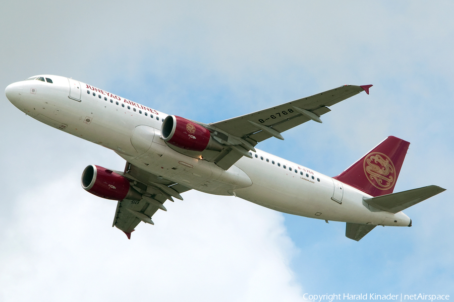 Juneyao Airlines Airbus A320-214 (B-6768) | Photo 303983