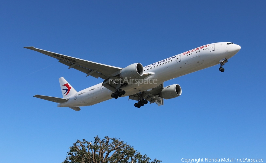 China Eastern Airlines Boeing 777-39P(ER) (B-7368) | Photo 552559