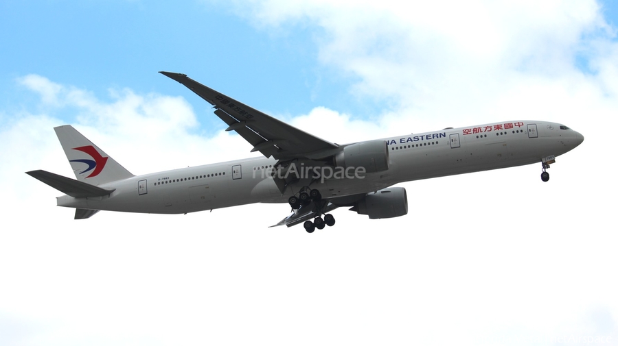 China Eastern Airlines Boeing 777-39P(ER) (B-7883) | Photo 552568
